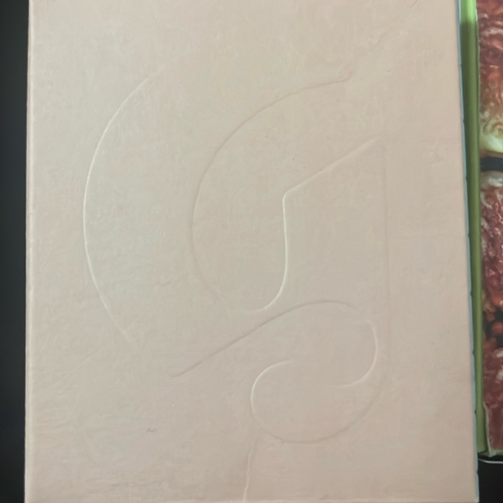 GLOSSIER COOKIE CUTTER